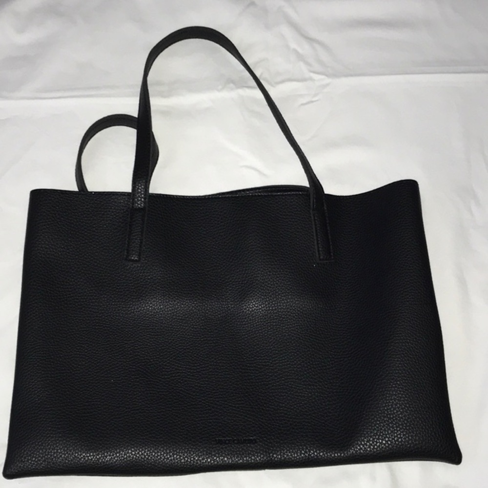 New! Vince Camuto Tote - Picture 3 of 5